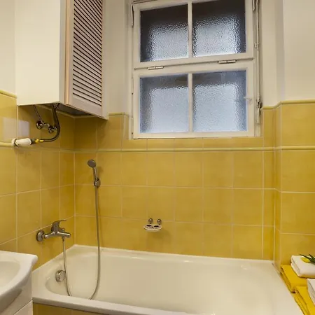 Moly Apartment Prag